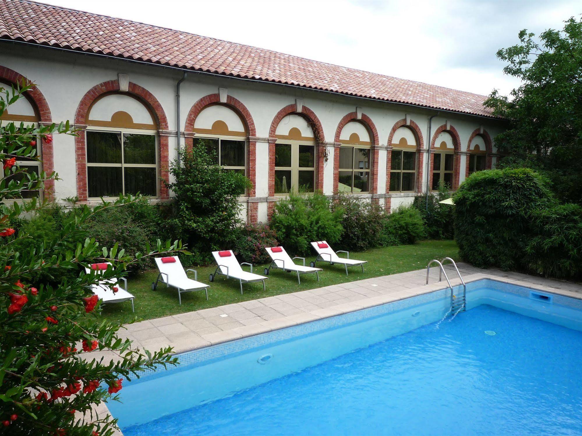 Les Bellugues Hotel